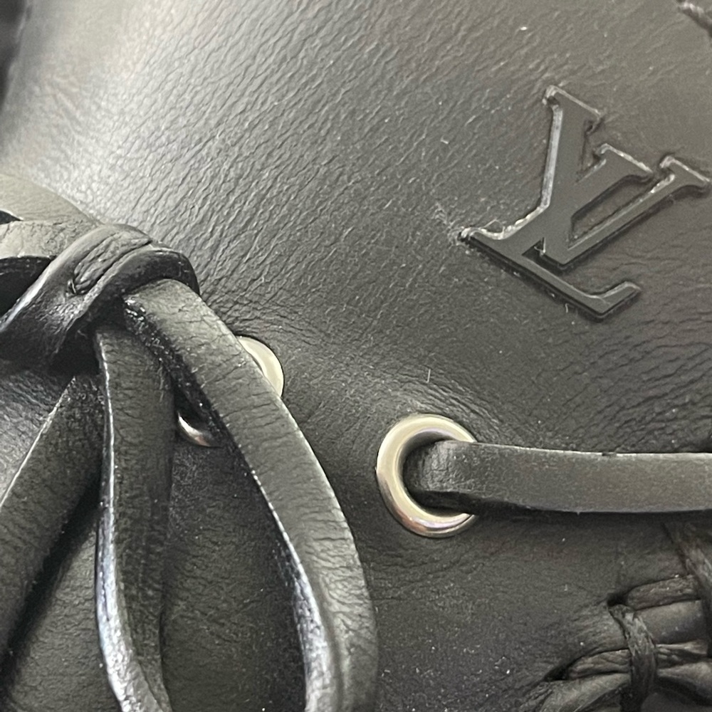 LV DRIVER MOCCASIN